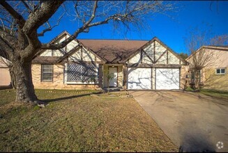 Building Photo - 2111 Landcircle Ct