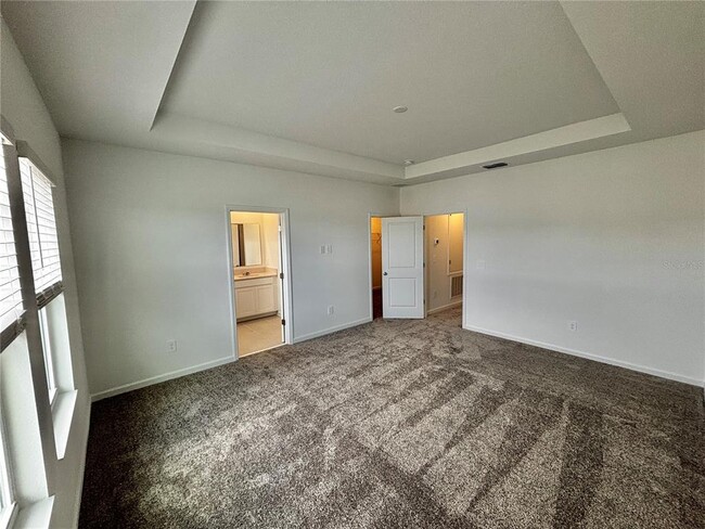 Building Photo - 2634 Armstrong Ave