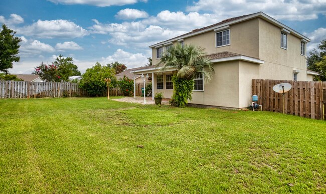 Building Photo - Summerwood