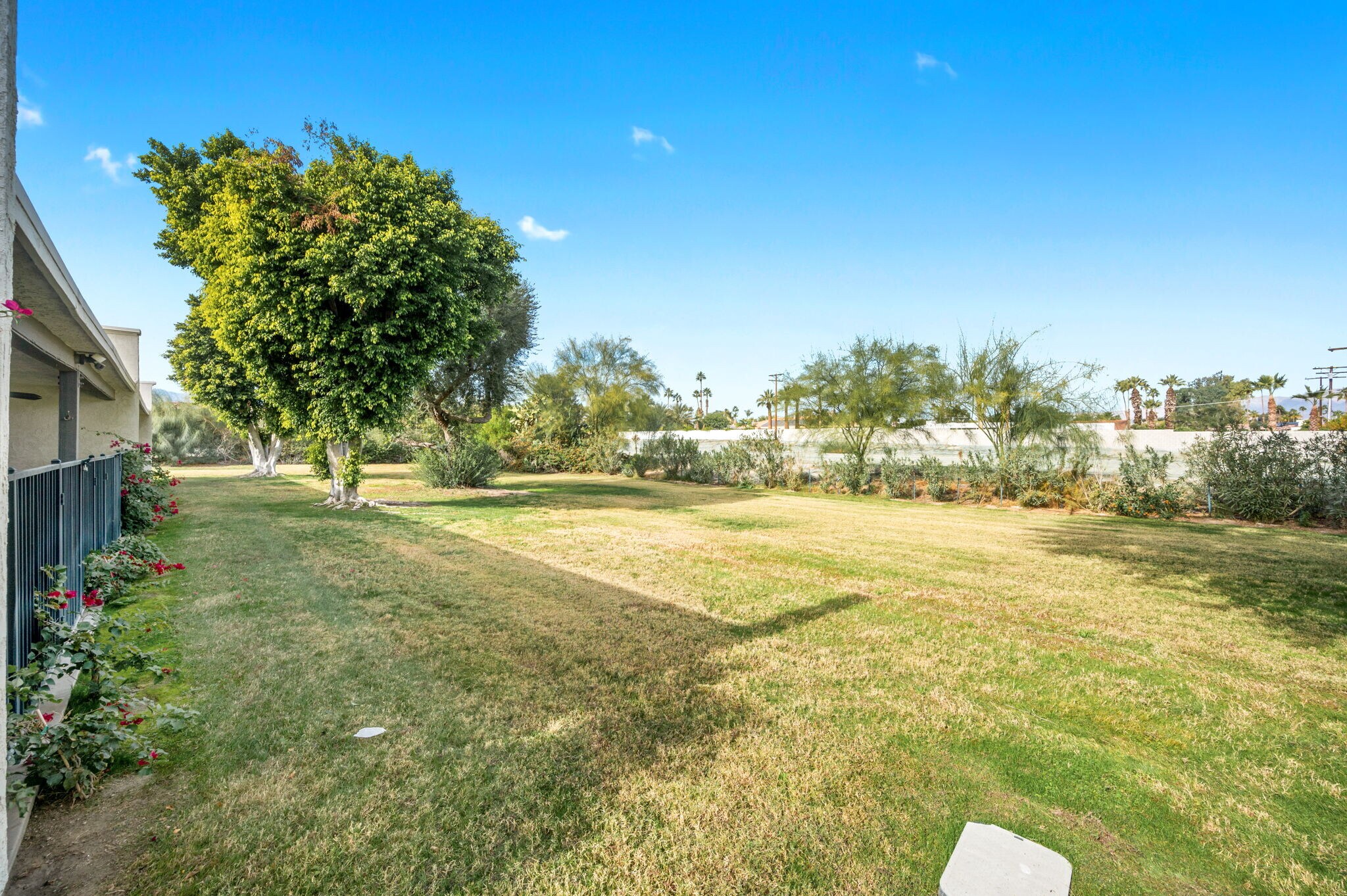 Building Photo - 78990 Bayside Ct