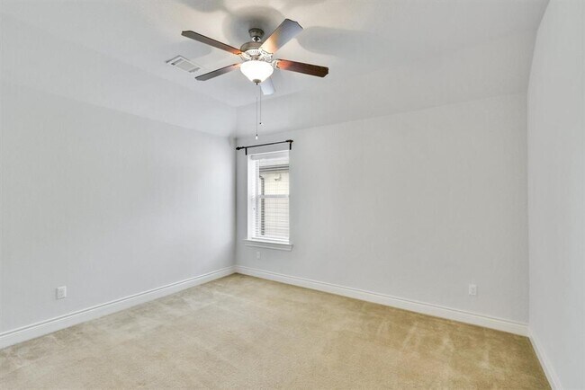 Building Photo - 6928 Donato Pl