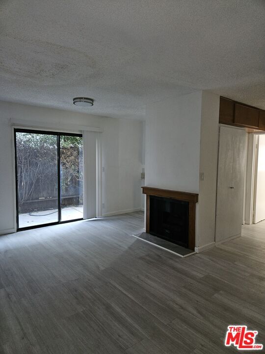 Building Photo - 5170 Columbus Ave