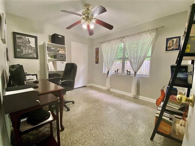 Building Photo - 1022 Delaney Park Dr