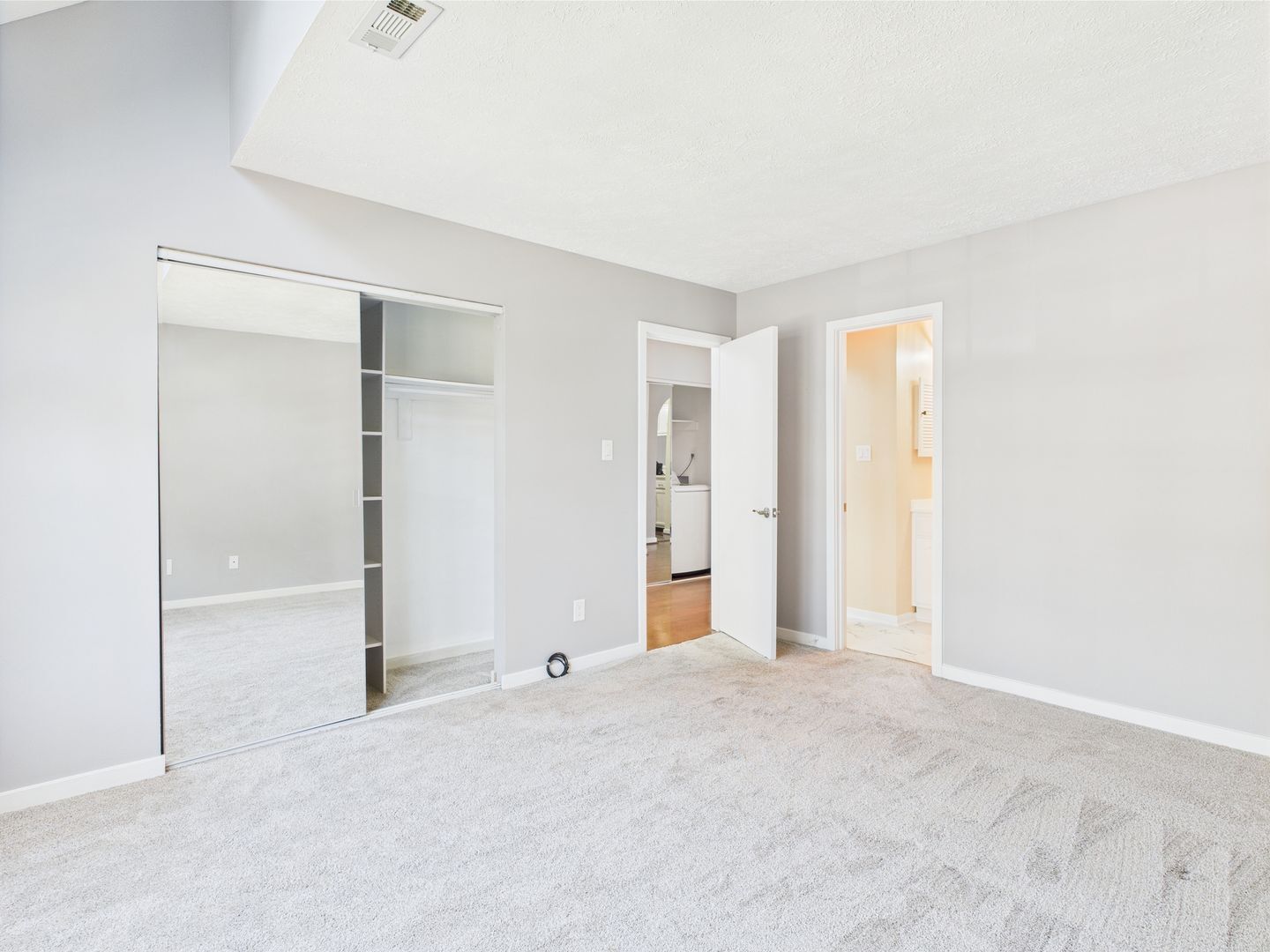 Building Photo - 6138 Rolling Forest Cir
