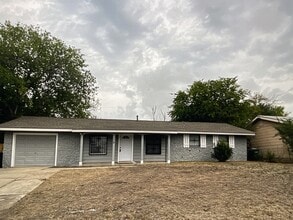 Building Photo - 179 Shadow Valley Dr