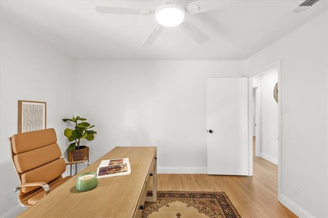 Building Photo - 1203 Edgewood Dr