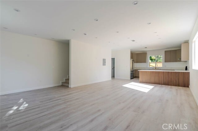 Building Photo - 17426 Roscoe Blvd