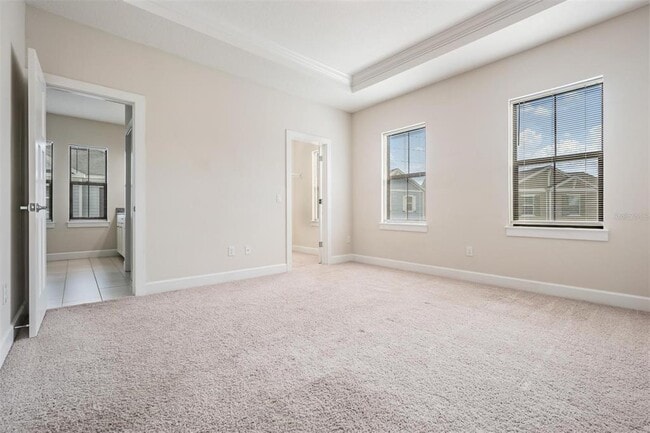 Building Photo - 845 Aurora Way