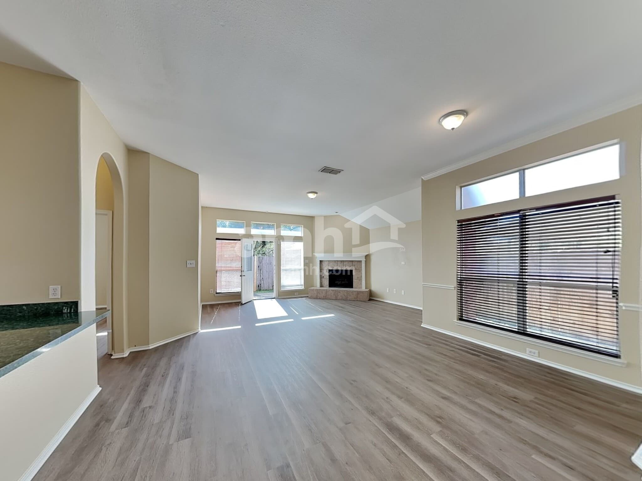 Building Photo - 9132 Tyne Trail