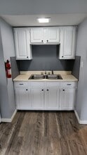 Building Photo - 2338 Elmwood Ave