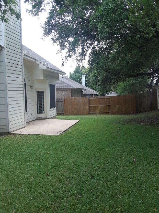 Building Photo - 13316 Bosswood Dr