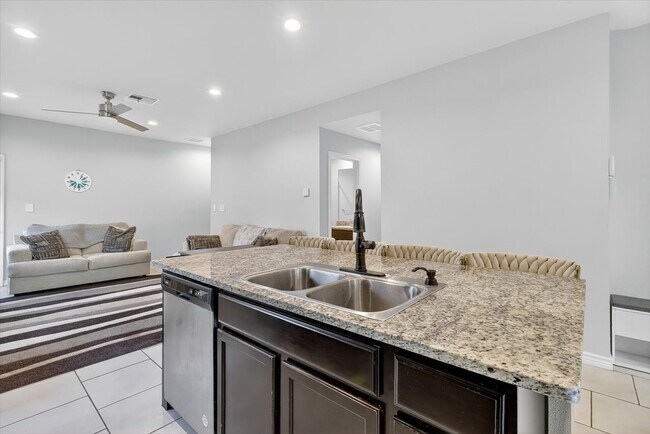 Building Photo - 1818 Secretariat Dr