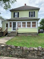 Building Photo - 407 Hill St