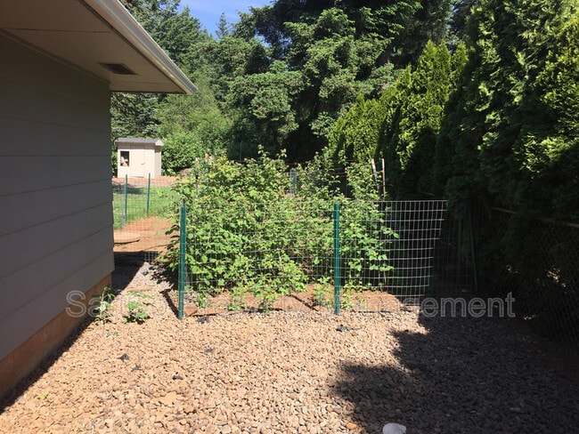 Building Photo - 22120 S Leslie Ave