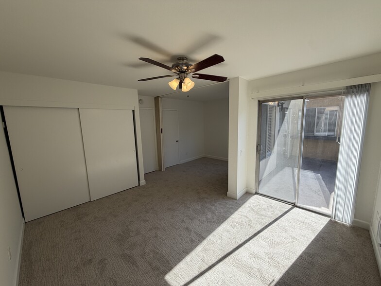 Building Photo - 7979 Mission Center Ct