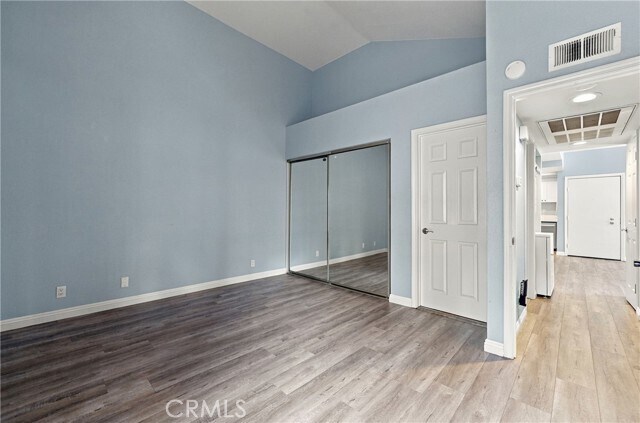 Building Photo - 22719 Lakeway Dr