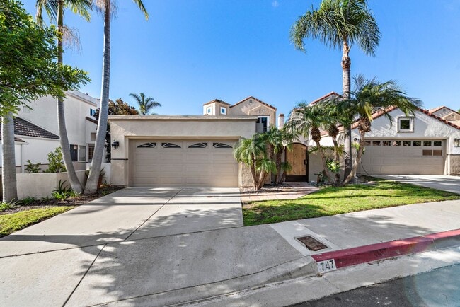 Building Photo - 747 Via Otono