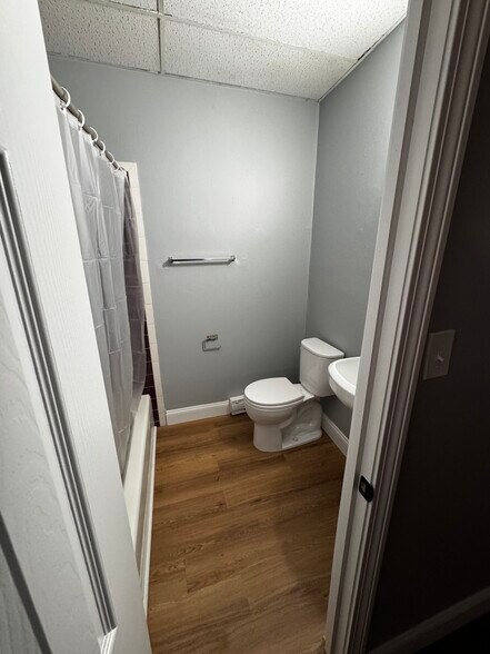 Building Photo - 870 Huntington Ave