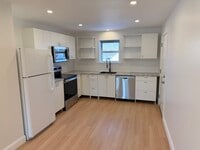 Building Photo - Barrington Brick House