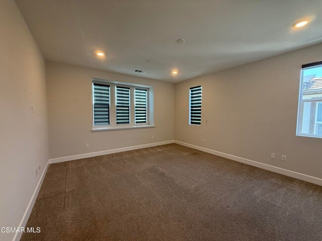 Building Photo - 3079 Harrison Ln