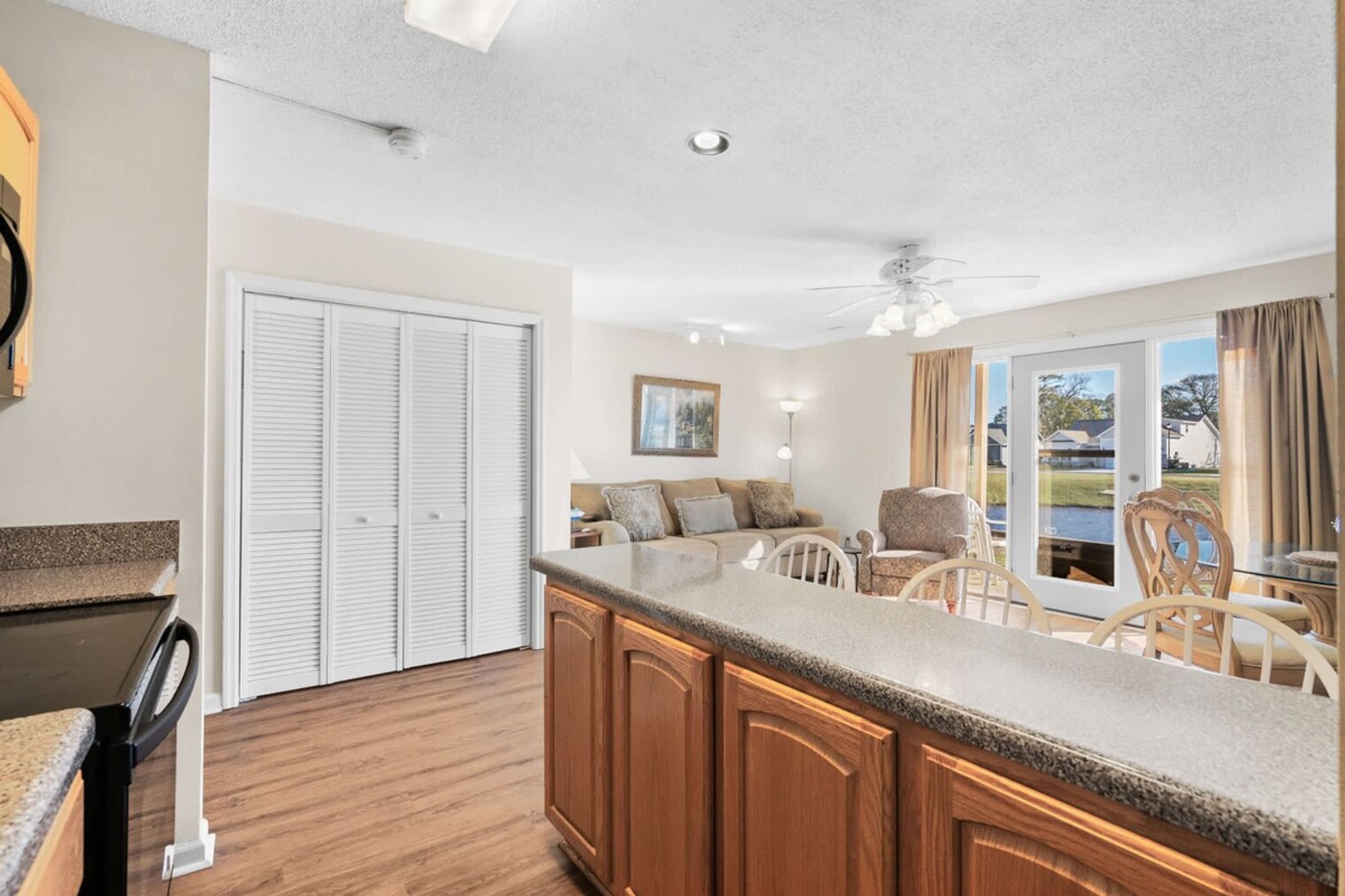 Building Photo - 217 Double Eagle Dr