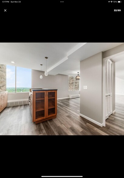 Building Photo - 1000 Urlin Ave