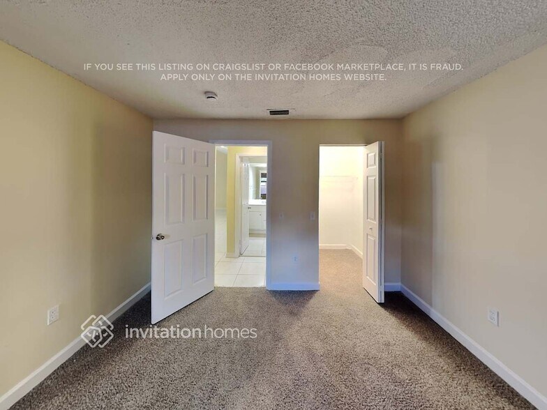 Building Photo - 17334 NW 62nd Ct