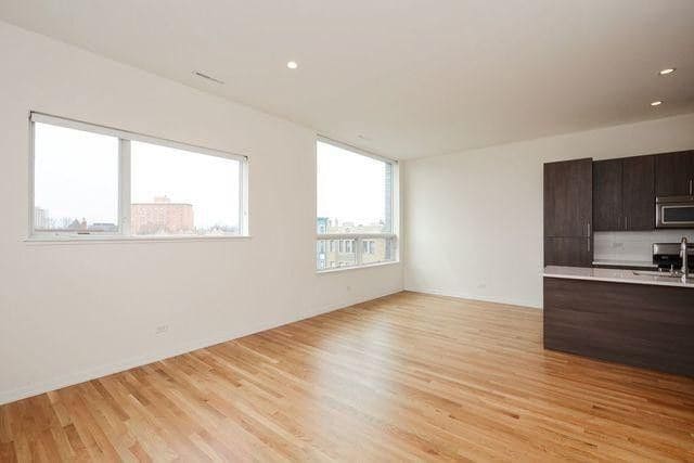 Building Photo - 1505 N Milwaukee Ave