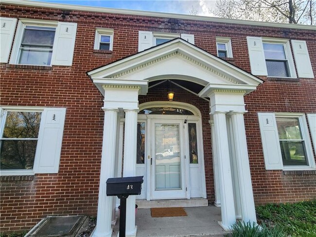 Building Photo - 43 N Watson Ave