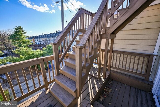 Building Photo - 3013 Elliott St