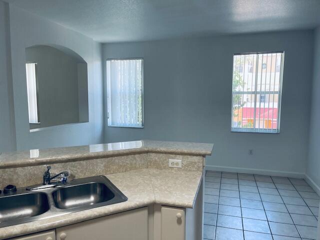 Building Photo - 2030 Shoma Dr