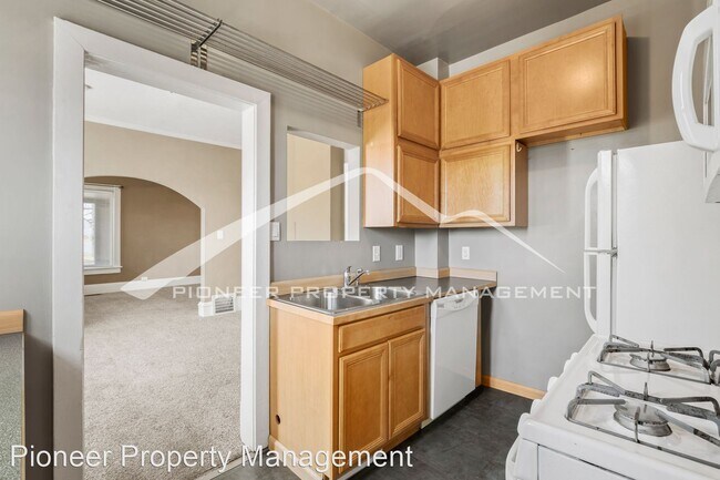 Building Photo - 3 br, 2 bath House - 4700 Tennyson Street