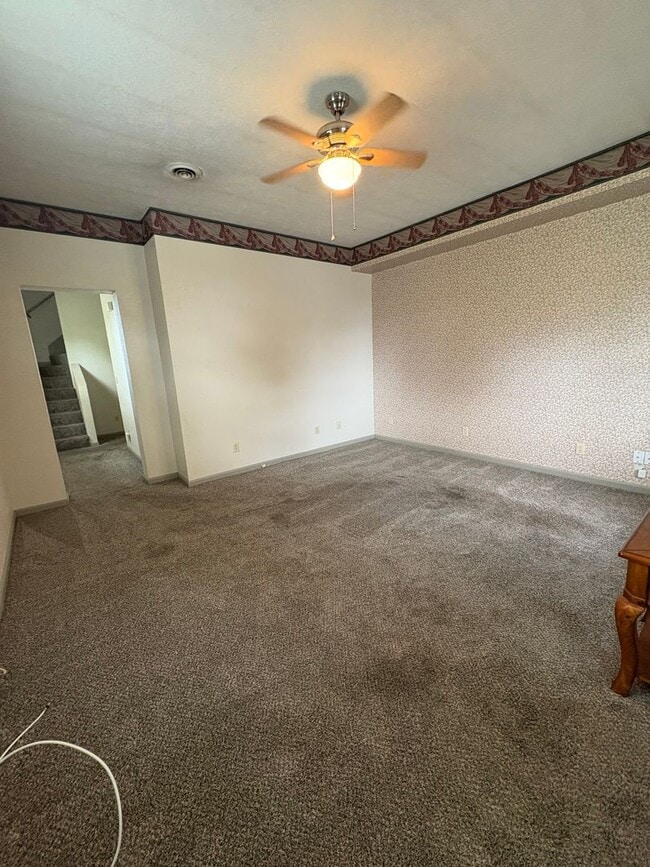 Building Photo - 933 S 4th St