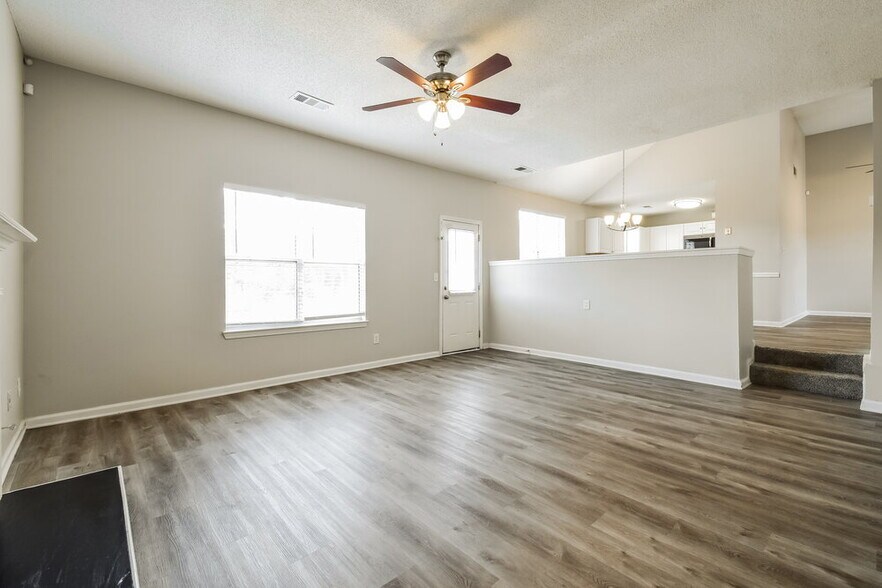 Building Photo - 3554 Waldrop Rd