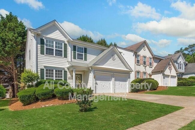 Building Photo - 2101 Holly Hill Dr