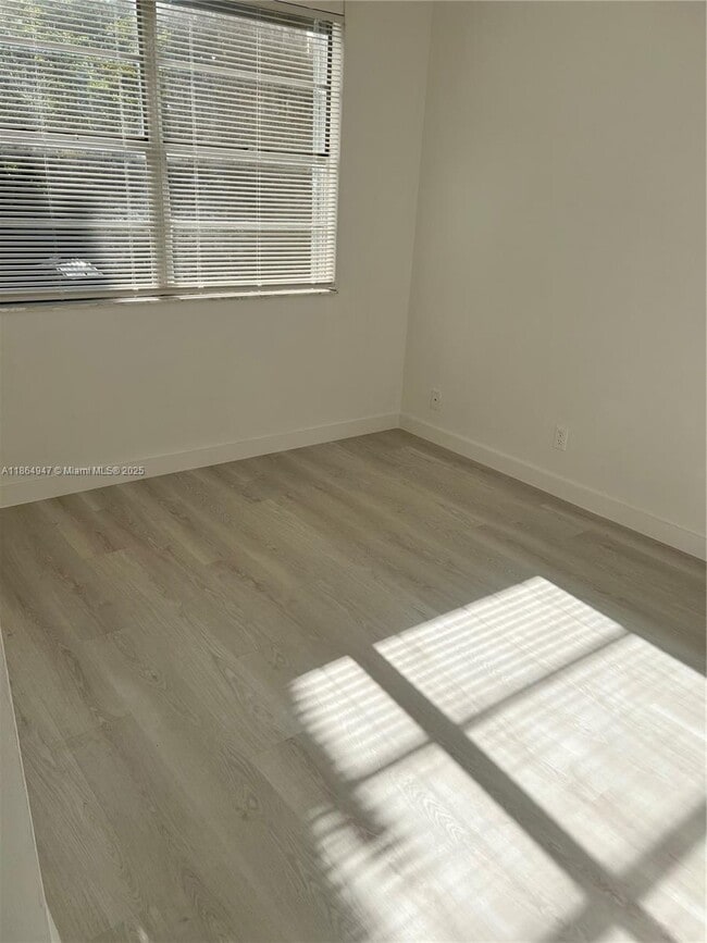 Building Photo - 3621 NW 95th Terrace