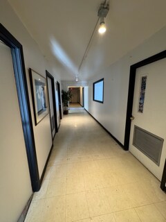 Building Photo - 5701 NW Radial Hwy