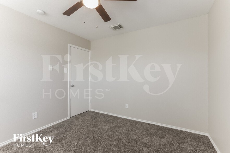 Building Photo - 18218 Temple Hill Ln