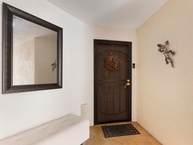 Building Photo - 955 Egret Cir