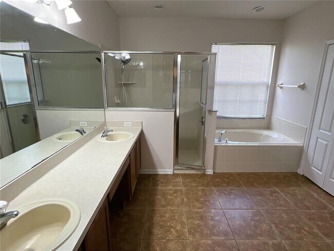 Building Photo - 19161 Timber Pine Ln