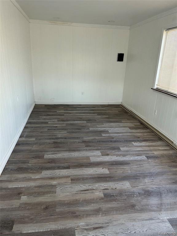 Building Photo - 13500 Heyden St