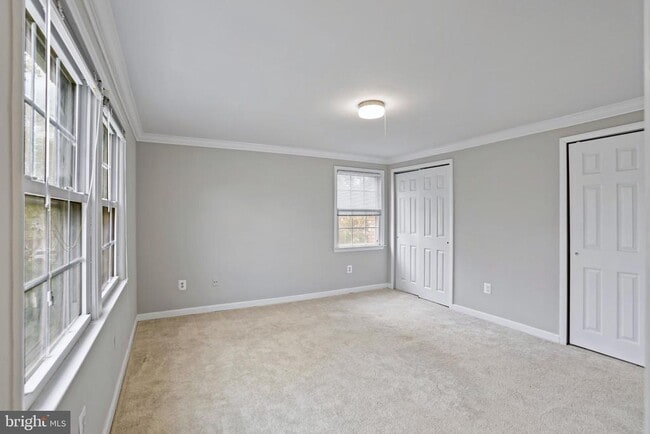 Building Photo - 4116 Majestic Ln