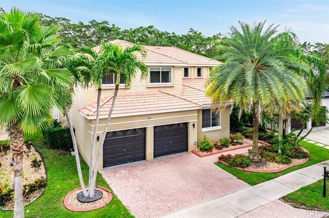 Building Photo - 1325 Camellia Cir