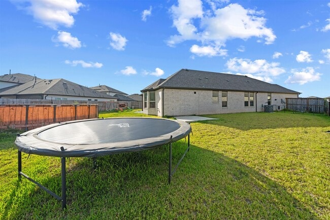 Building Photo - 1332 Tan Gable Ln