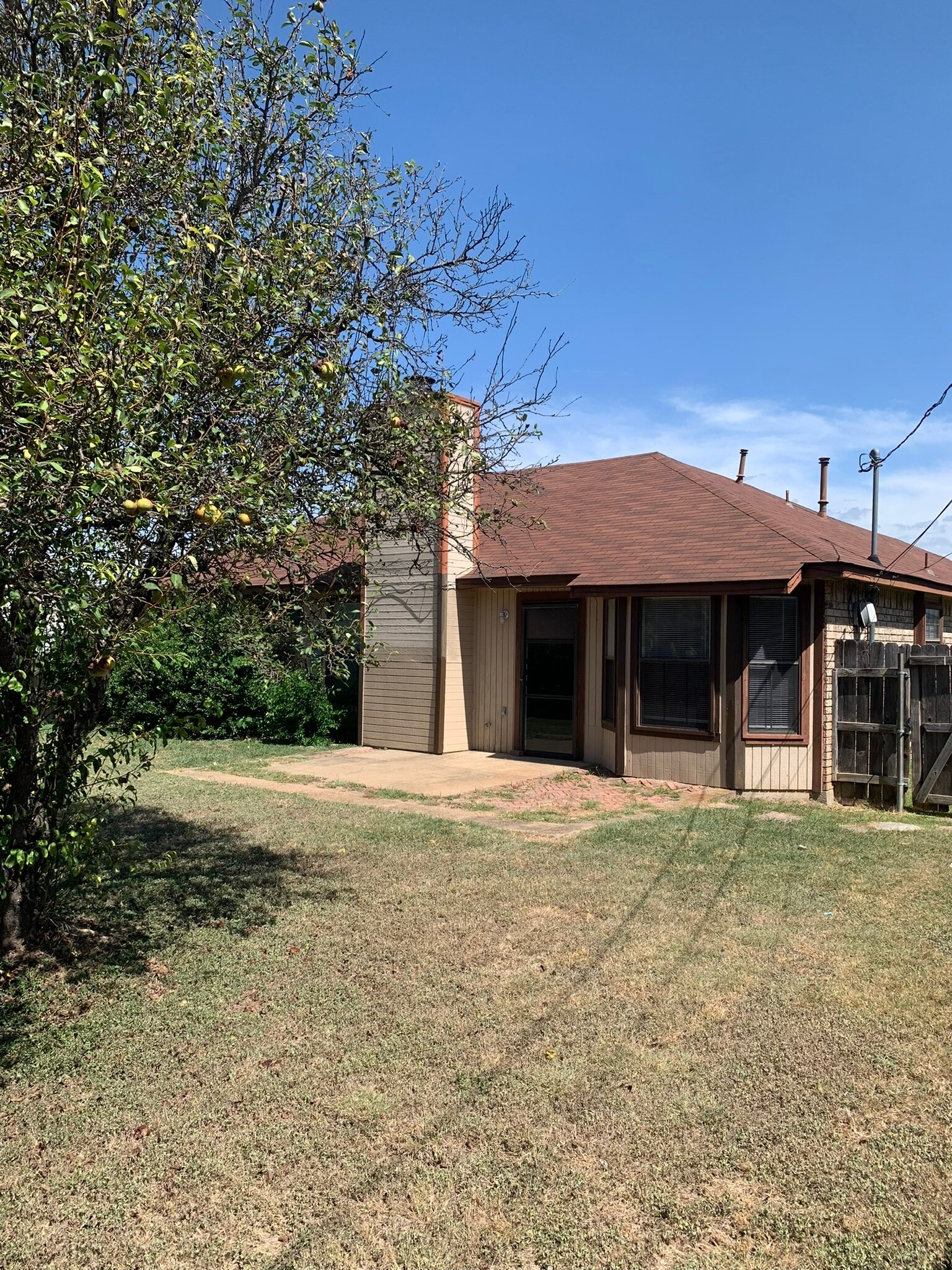 Building Photo - 307 Eichelberger Dr