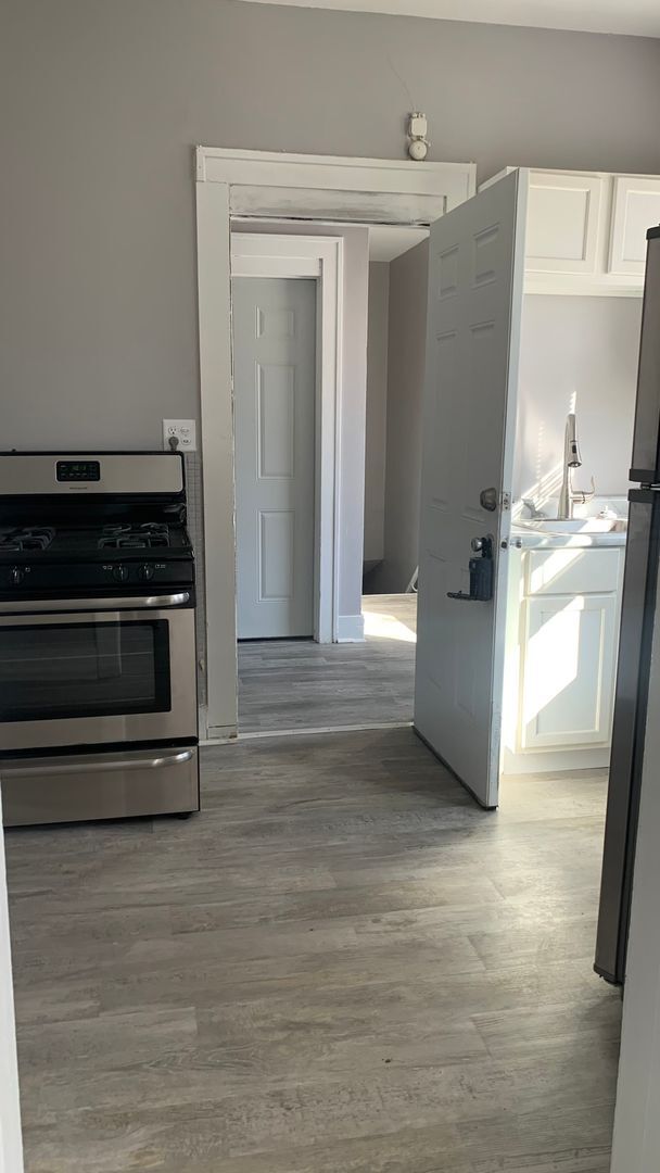 Building Photo - Chestnut St