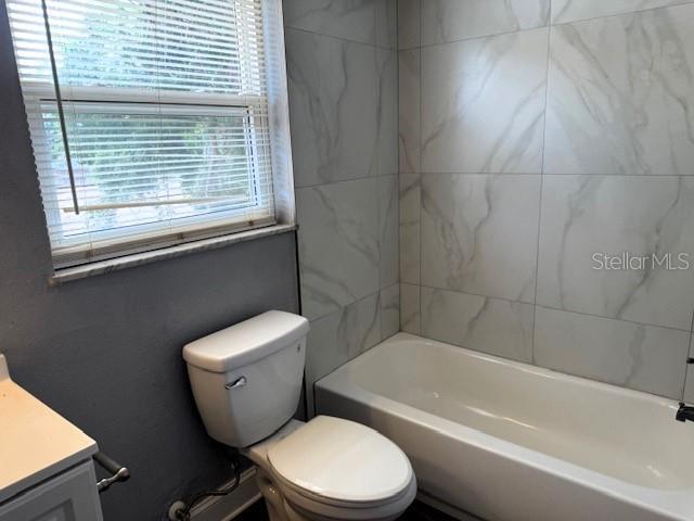 Building Photo - 1307 Pierce St