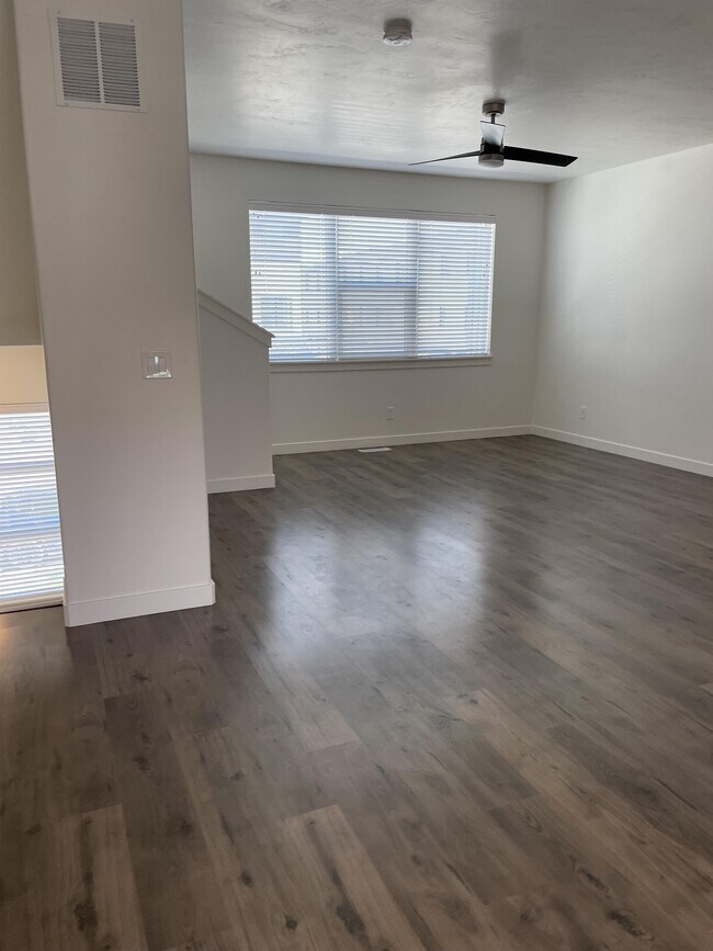 Building Photo - 517 S 1080 W