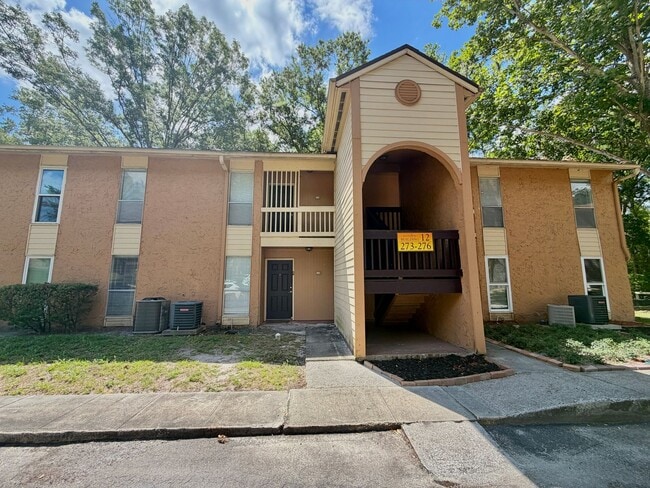 Building Photo - Modern 1/1 in Creeks Edge – First-Floor