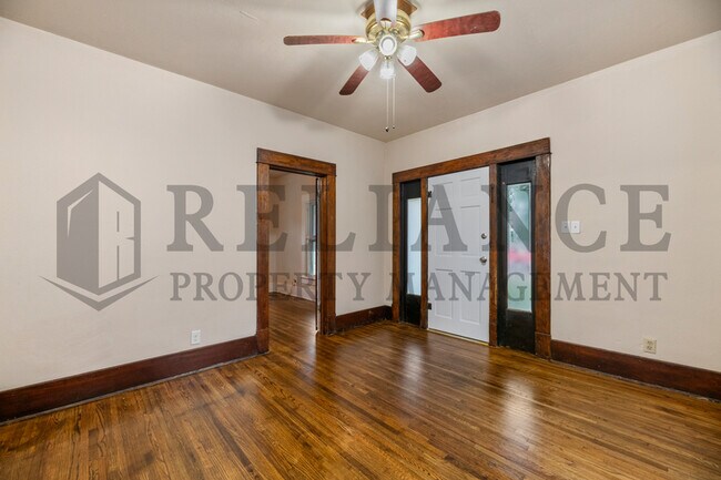 Building Photo - 1405 S Ida St
